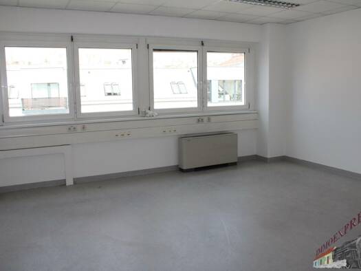Büro zur Miete 320 € 2 Zimmer 32 m² Bürofläche St. Pölten 3100