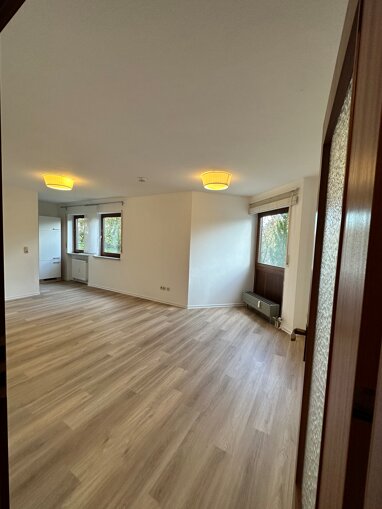 Studio zum Kauf 110.000 € 1 Zimmer 33,6 m² Höchberg 97204