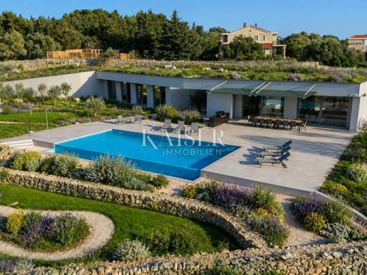 Haus zum Kauf 3.000.000 € 5 Zimmer 300 m² Pag Pag