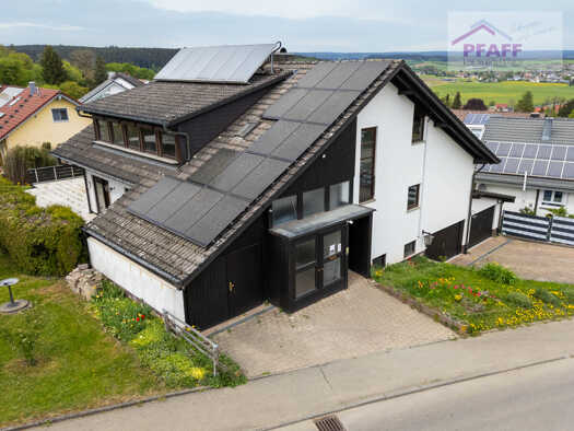 Mehrfamilienhaus zum Kauf 580.000 € 8,5 Zimmer 250 m² 724 m² Grundstück Klengen Brigachtal 78086