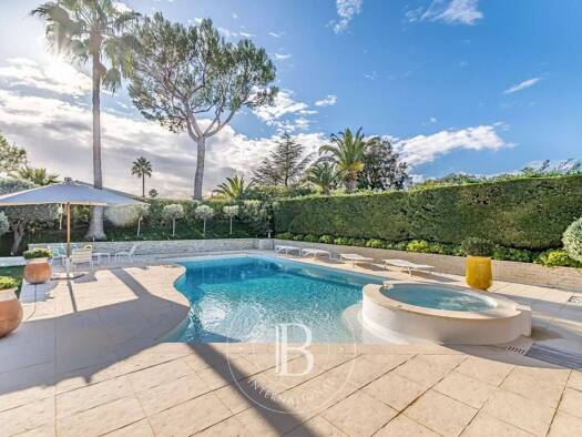 Haus zum Kauf 1.990.000 € 127 m² Vaug Villeneuve-Loubet 06270