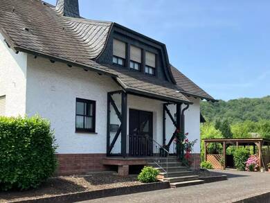 Einfamilienhaus zur Miete 2.000 € 6 Zimmer 204 m² 602 m² Grundstück frei ab 15.10.2025 Longuich 54340