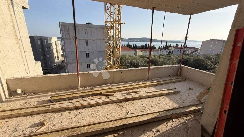 Wohnung zum Kauf 300.000 € 4 Zimmer 87 m² 2. Geschoss Seget