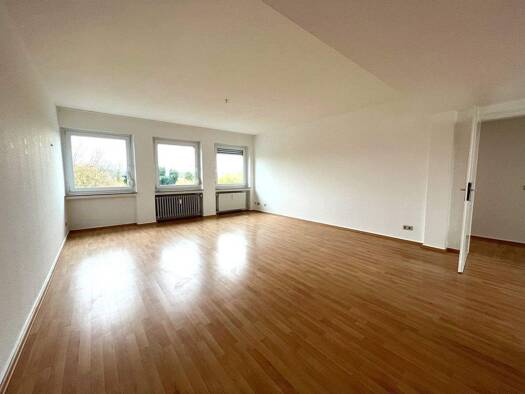 Wohnung zur Miete 750 € 3 Zimmer 105 m² 3. Geschoss frei ab sofort Dieselstr. 1 Saarlouis 66740
