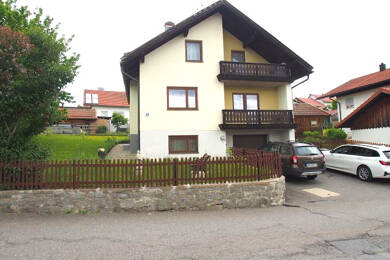 Einfamilienhaus zum Kauf 219.000 € 6 Zimmer 115 m² 699 m² Grundstück Spiegelau Spiegelau 94518