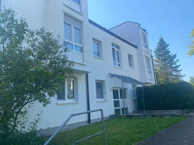 Wohnung zur Miete 850 € 2 Zimmer 100 m² EG Amselweg 48 D Gesundbrunnen Halle (Saale) 06110