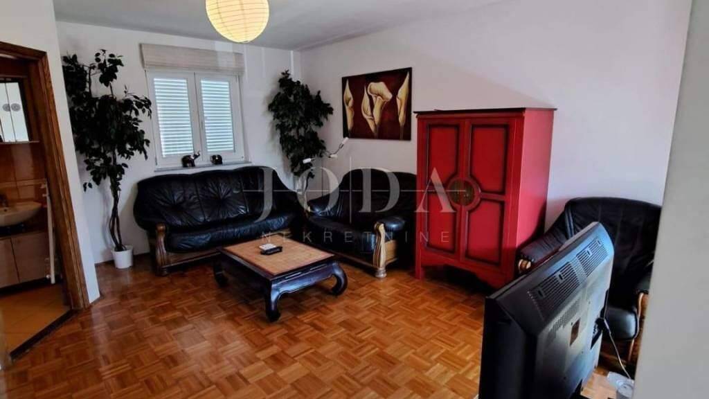 Wohnung zum Kauf 330.000 € 4 Zimmer 75 m² 1. Geschoss Centar