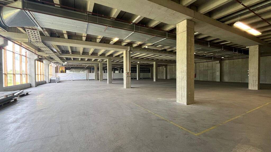 Lagerhalle zur Miete 15.172 m² Lagerfläche teilbar ab 1.360 m² Rothenburg Rothenburg ob der Tauber 91541