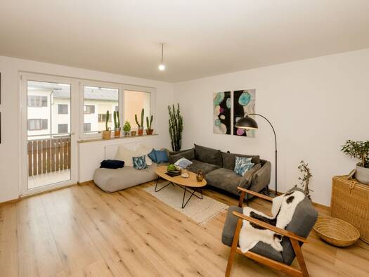 Wohnung zum Kauf 379.000 € 3 Zimmer 72,3 m² 1. Geschoss frei ab sofort Seekirchen am Wallersee 5201