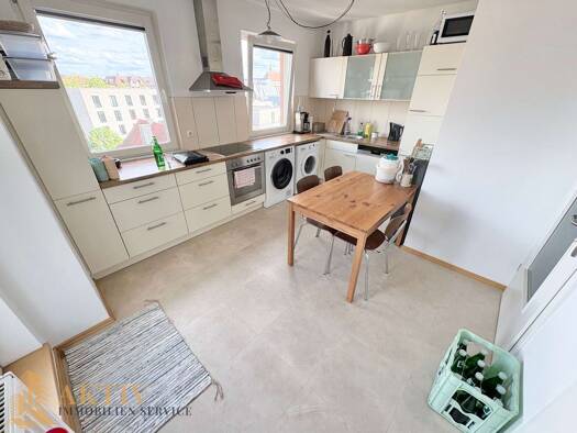 Wohnung zur Miete 950 € 3 Zimmer 95 m² 4. Geschoss frei ab 01.09.2026 Erthalstraße 0 Innenstadt Aschaffenburg 63739