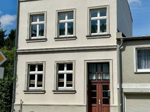Stadthaus zum Kauf 169.000 € 4 Zimmer 120 m² 124 m² Grundstück Grimmen 18507