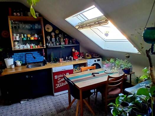 WG-Zimmer zur Miete 520 € 18 m² frei ab sofort Ostend Frankfurt am Main 60385