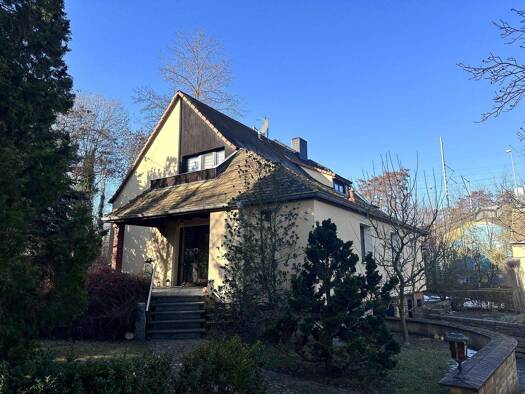 Einfamilienhaus zum Kauf 370.000 € 5 Zimmer 165 m² 1.034 m² Grundstück frei ab sofort Delitzsch 04509