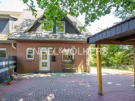 Doppelhaushälfte zum Kauf 179.000 € 4 Zimmer 122 m² 637 m² Grundstück Barme Dörverden 27313