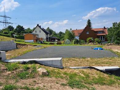 Grundstück zum Kauf provisionsfrei 273.000 € 1.400 m² Grundstück Baugenehmigung vorhanden frei ab sofort Freiberg 09599