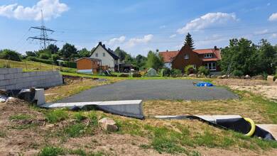 Grundstück zum Kauf provisionsfrei 273.000 € 1.400 m² Grundstück Baugenehmigung vorhanden frei ab sofort Lößnitz 22 Freiberg 09599