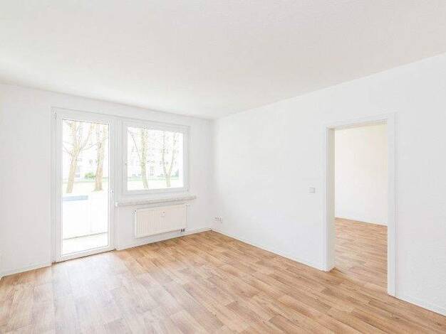 Wohnung zur Miete 269 € 2 Zimmer 49,3 m² EG frei ab 31.05.2026 Ernst-Enge-Str. 24 Gablenz Chemnitz 09127