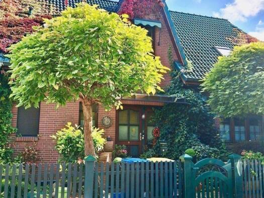 Einfamilienhaus zum Kauf provisionsfrei 989.000 € 177 m² 450 m² Grundstück frei ab sofort Eidelstedt Hamburg 22523