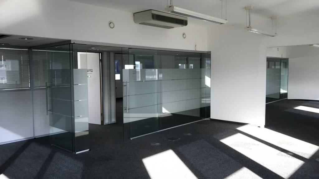 Bürofläche zur Miete 4.299 € 358,3 m² Bürofläche Brunn am Gebirge 2345