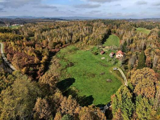 Land-/Forstwirtschaft zum Kauf 155.000 € 48.000 m² Grundstück Vrginmost 44410