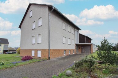 Mehrfamilienhaus zum Kauf als Kapitalanlage geeignet 300.000 € 6 Zimmer 203 m² 907,1 m² Grundstück Obervorschütz Gudensberg 34281