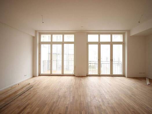 Wohnung zum Kauf 254.999 € 2 Zimmer 69,3 m² 1. Geschoss Merseburger Straße 84 Altlindenau Leipzig 04177