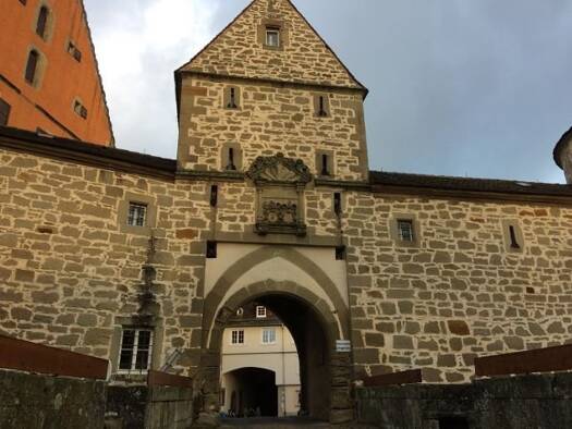 Wohnung zur Miete 640 € 2 Zimmer 90 m² frei ab sofort Rathausplatz 6 Obersontheim 74423