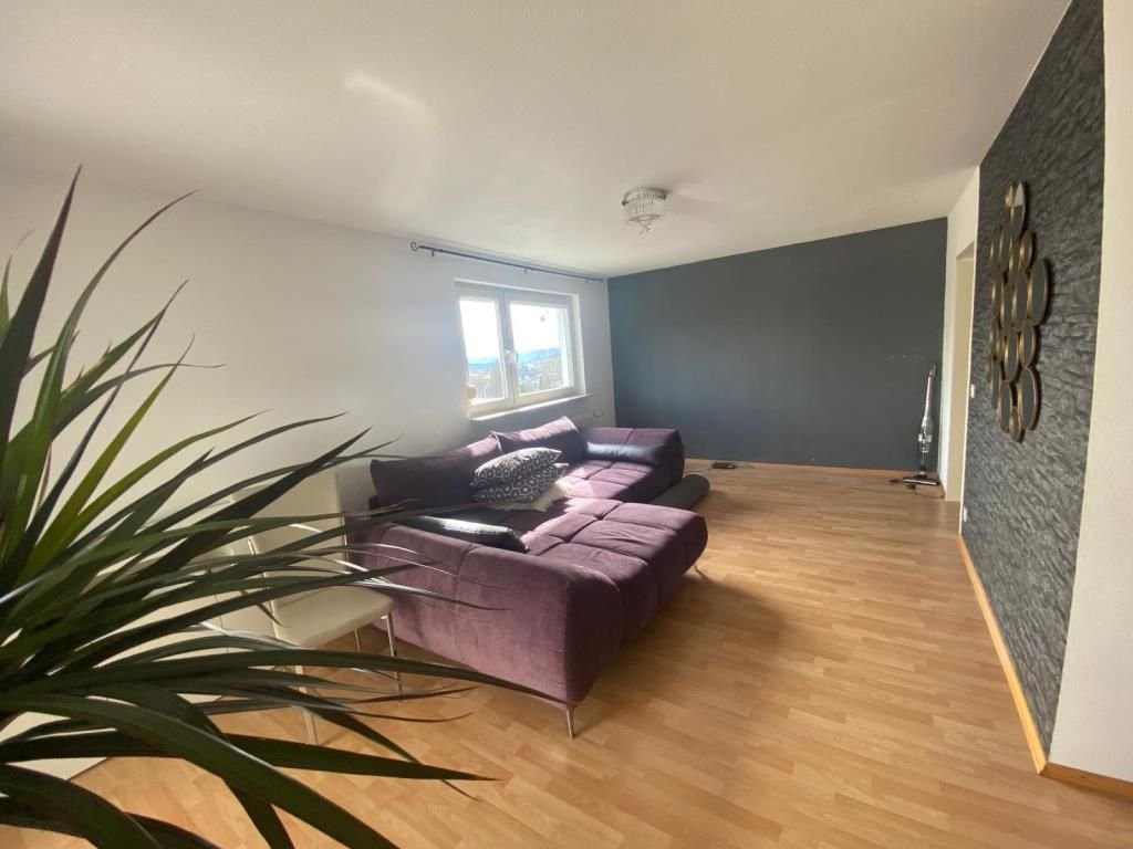 Wohnung zum Kauf 184.000 € 3 Zimmer 87 m²<br/>Wohnfläche 2.<br/>Geschoss ab sofort<br/>Verfügbarkeit Stockach Stockach 78333