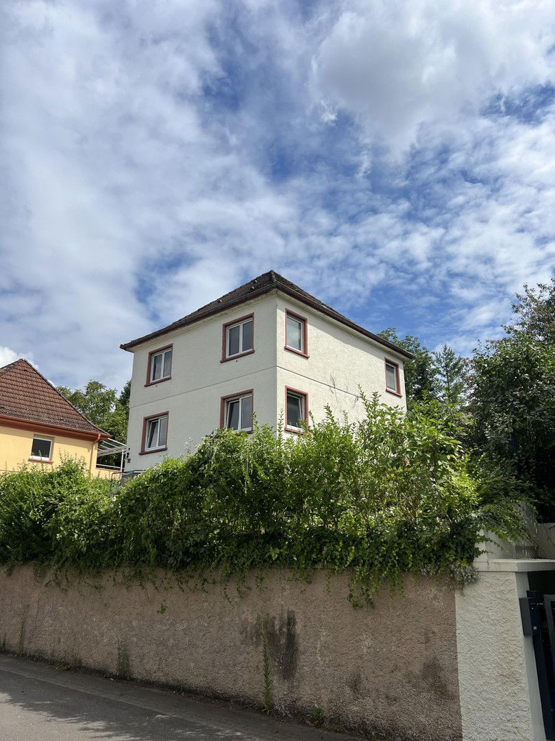 Einfamilienhaus zum Kauf provisionsfrei 480.000 € 4 Zimmer 132 m²<br/>Wohnfläche 603 m²<br/>Grundstück Geheimrat-Schott-Straße 32 Leimen Leimen 69181