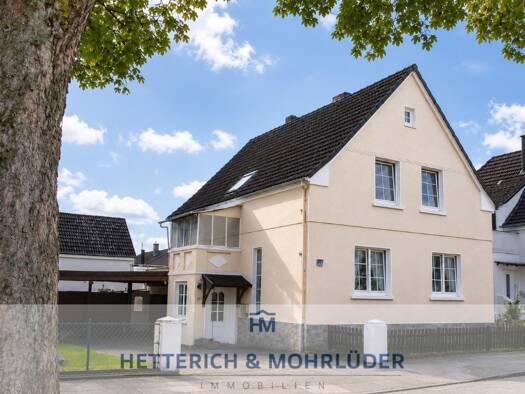 Einfamilienhaus zum Kauf 249.000 € 6 Zimmer 157 m² 578 m² Grundstück frei ab sofort Lage Lage 32791