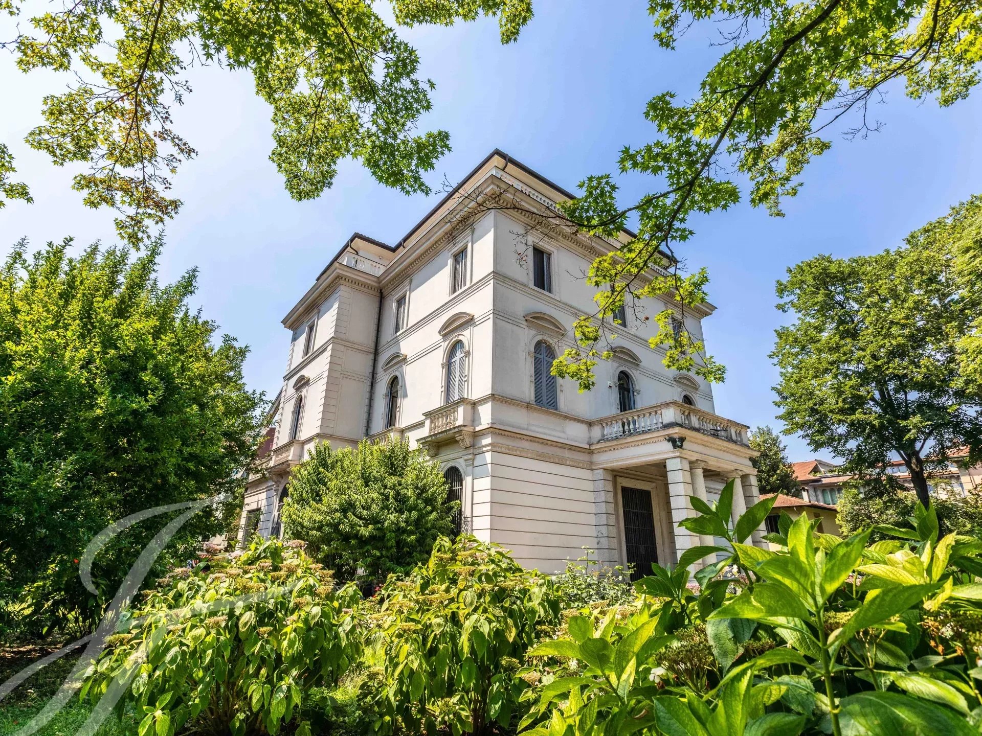 Villa zur Miete provisionsfrei 700 m²<br/>Wohnfläche Milano 20142