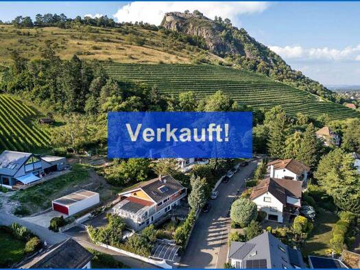 Einfamilienhaus zum Kauf 690.000 € 8,5 Zimmer 205 m² 660 m² Grundstück Singen 78224