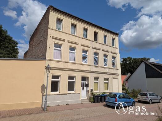 Mehrfamilienhaus zum Kauf 280.000 € 10 Zimmer 251 m² 156 m² Grundstück Köthen 06366