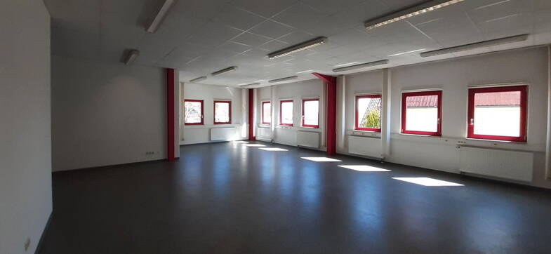 Lagerhalle zur Miete provisionsfrei 2.290 € 286 m² Lagerfläche Peter-Händel-Str. 11 Zeckern Hemhofen 91334