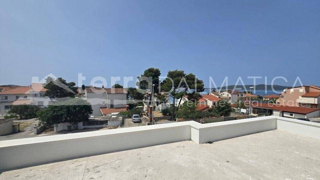 Wohnung zum Kauf 375.000 € 3 Zimmer 94 m² Brodarica Sibenik