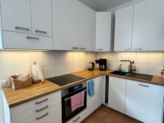 Wohnung zur Miete 790 € 3 Zimmer 93 m² Geschoss 3/3 frei ab 01.11.2026 Altstadt Altstadt 39104