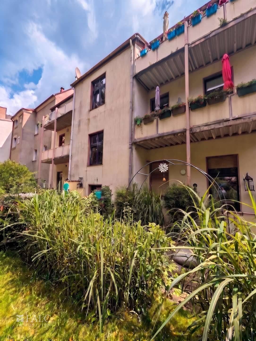 Mehrfamilienhaus zum Kauf - View 2