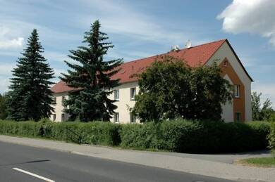 Wohnung zur Miete 450 € 3 Zimmer 64 m² 1. Geschoss Lausicker Straße 64 b Colditz Colditz 04680