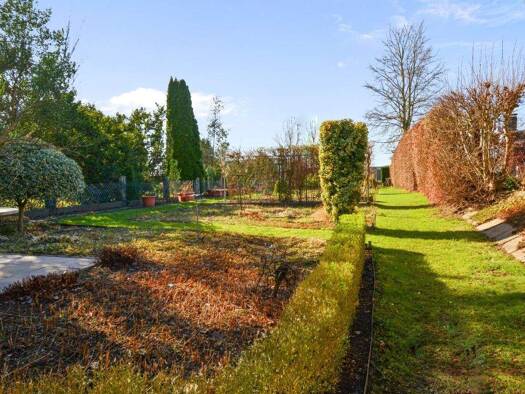 Mehrfamilienhaus zum Kauf 349.000 € 5,5 Zimmer 196,3 m² 1.210 m² Grundstück Tungendorf Neumünster 24536