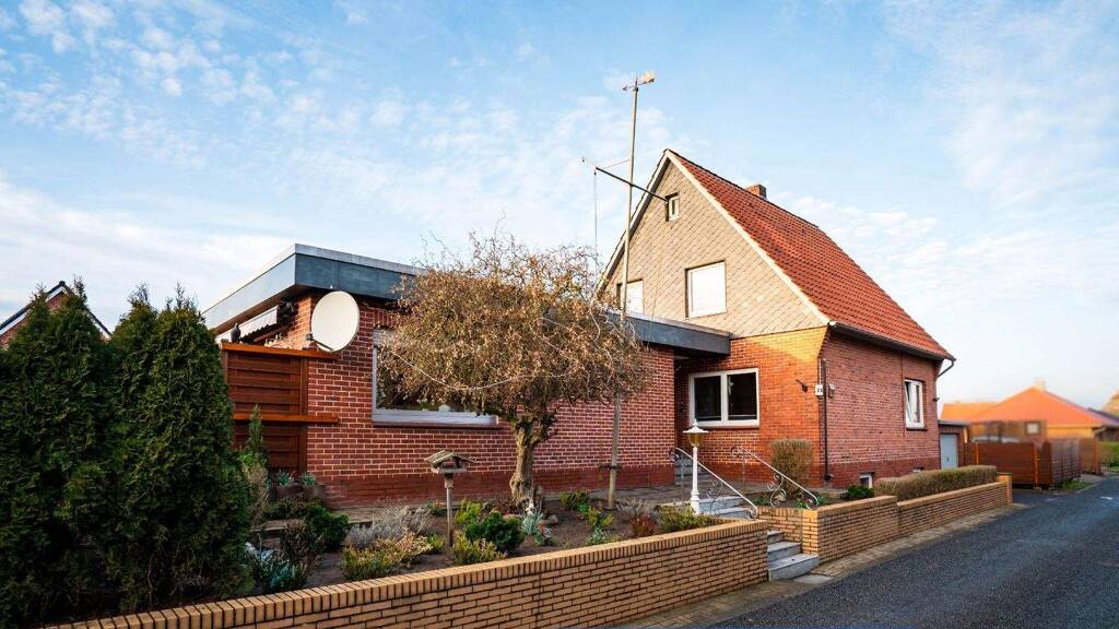 Einfamilienhaus zum Kauf 239.000 € 4 Zimmer 127 m² 552 m² Grundstück Drochtersen 21706