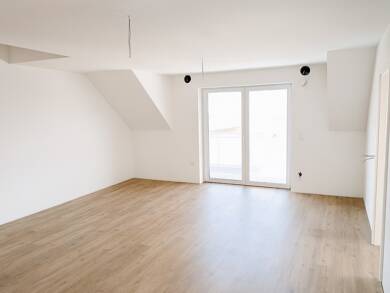 Wohnung zur Miete 1.290 € 5 Zimmer 123,8 m² Dachgeschoss Erkheim Erkheim 87746