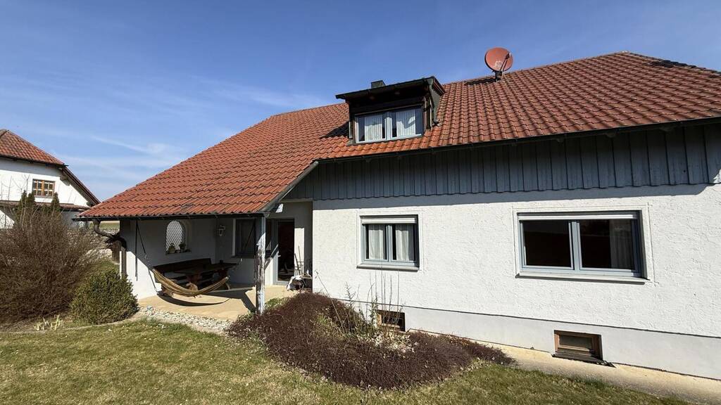Einfamilienhaus zum Kauf 575.000 € 7 Zimmer 160 m² 1.089 m² Grundstück Kasing Kösching 85092