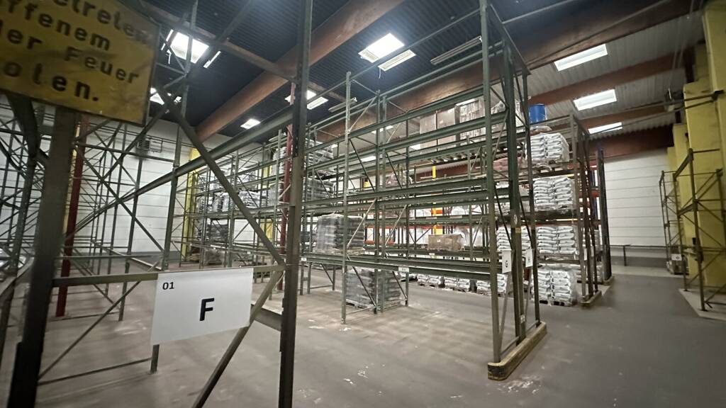 Lagerhalle zur Miete 2.000 m² Lagerfläche Waldegg Linz 4020