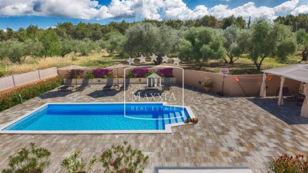 Haus zum Kauf 849.000 € 9 Zimmer 259 m² Kozino, Zadar - Okolica Petrcane - Kozino