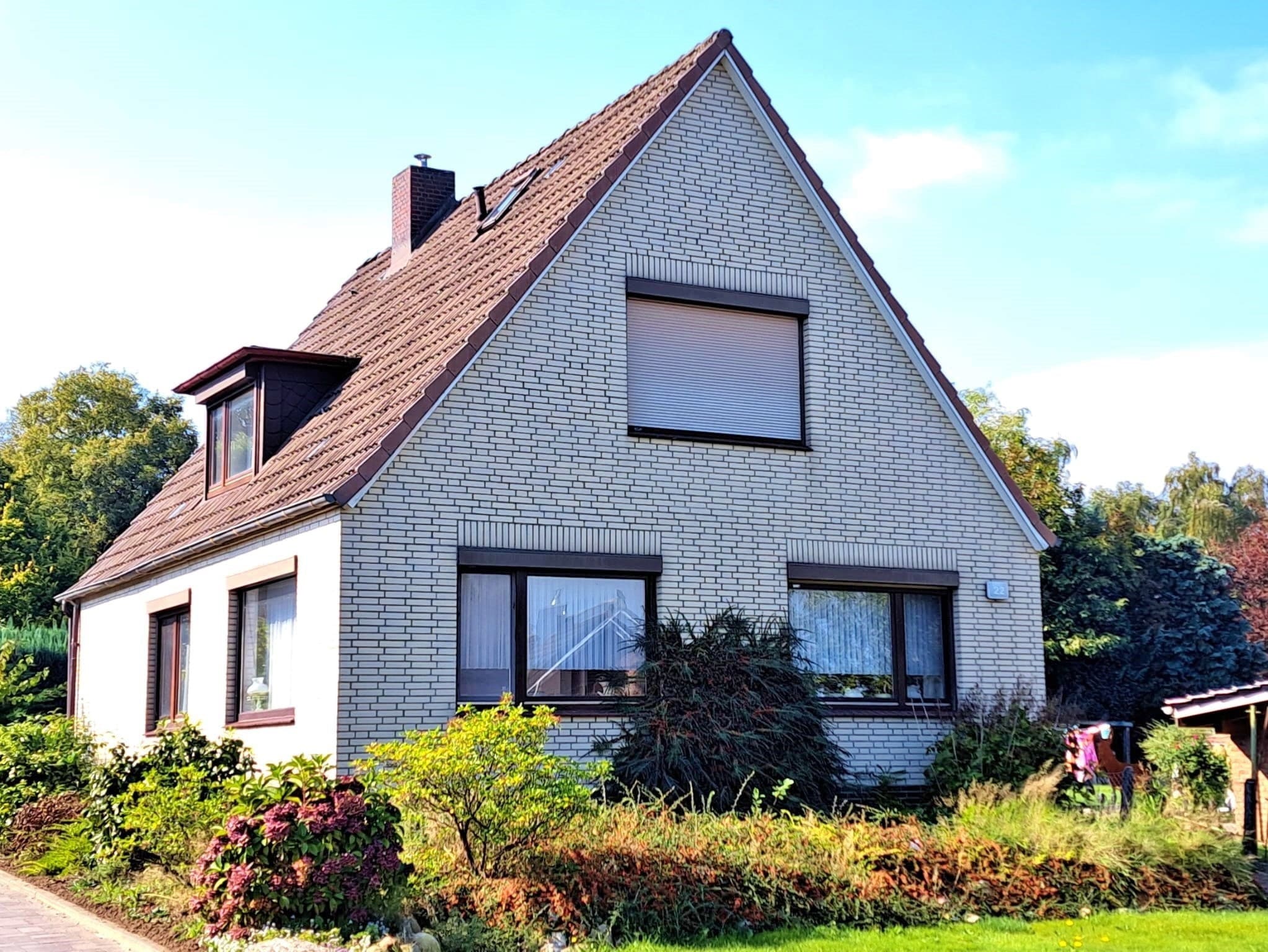 Einfamilienhaus zum Kauf 219.000 € 4 Zimmer 97 m²<br/>Wohnfläche 800 m²<br/>Grundstück Süderholm Heide 25746