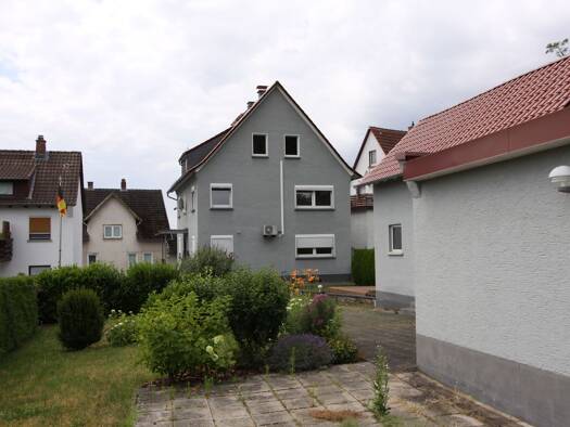 Einfamilienhaus zum Kauf 299.000 € 6 Zimmer 205 m² 739 m² Grundstück Nonnenroth Hungen 35410