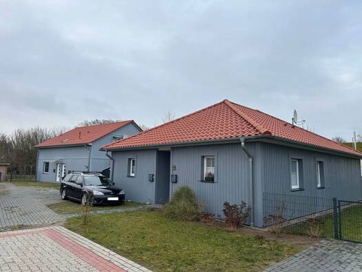 Bungalow zum Kauf 275.000 € 4 Zimmer 90,4 m² 1.060 m² Grundstück Altenmedingen 29575