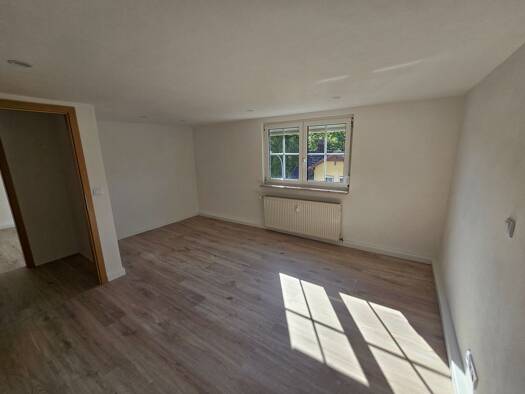 Wohnung zur Miete 960 € 3,5 Zimmer 110 m² Geschoss 1/3 frei ab sofort Mönchrödener Straße 51 Mönchröden Rödental 96472