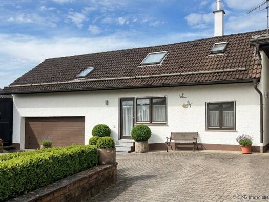 Mehrfamilienhaus zum Kauf 269.000 € 7 Zimmer 173 m² 393 m² Grundstück Neunkirchen Neunkirchen 74867