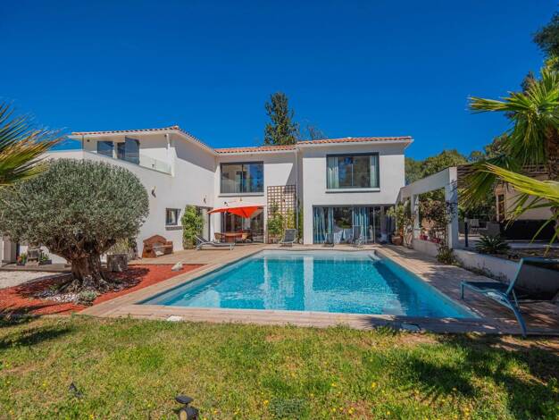 Einfamilienhaus zum Kauf 1.390.000 € 9 Zimmer 230 m² Est Lorgues 83510